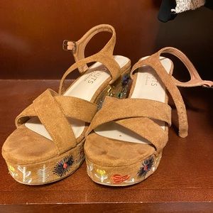 Flower Embroidery Heels